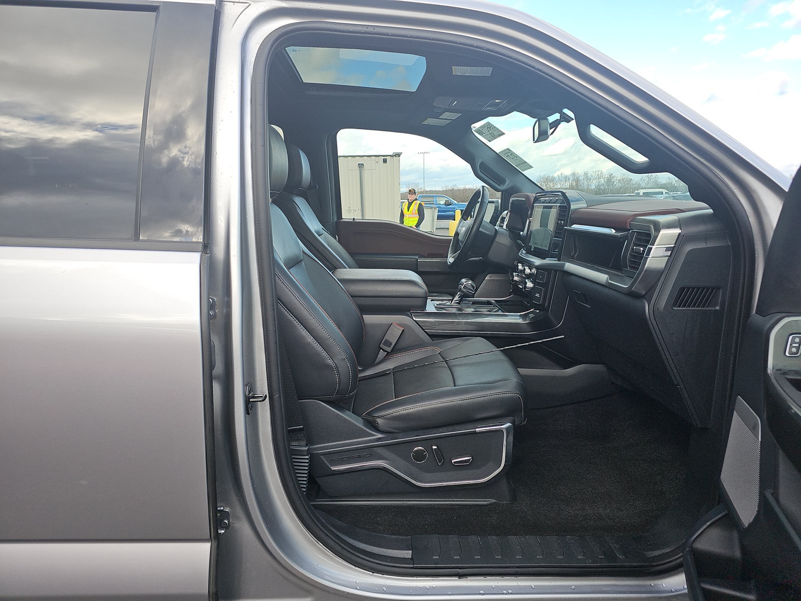 2022 Ford F-150 Lariat AWD