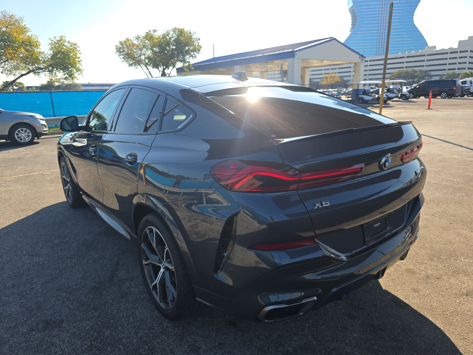 2020 BMW X6 M50i AWD
