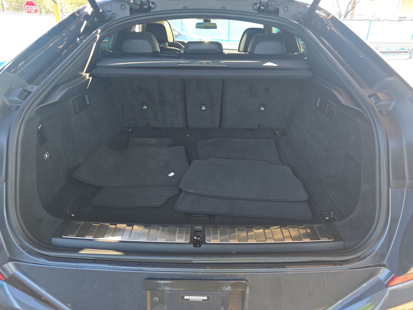 2020 BMW X6 M50i AWD