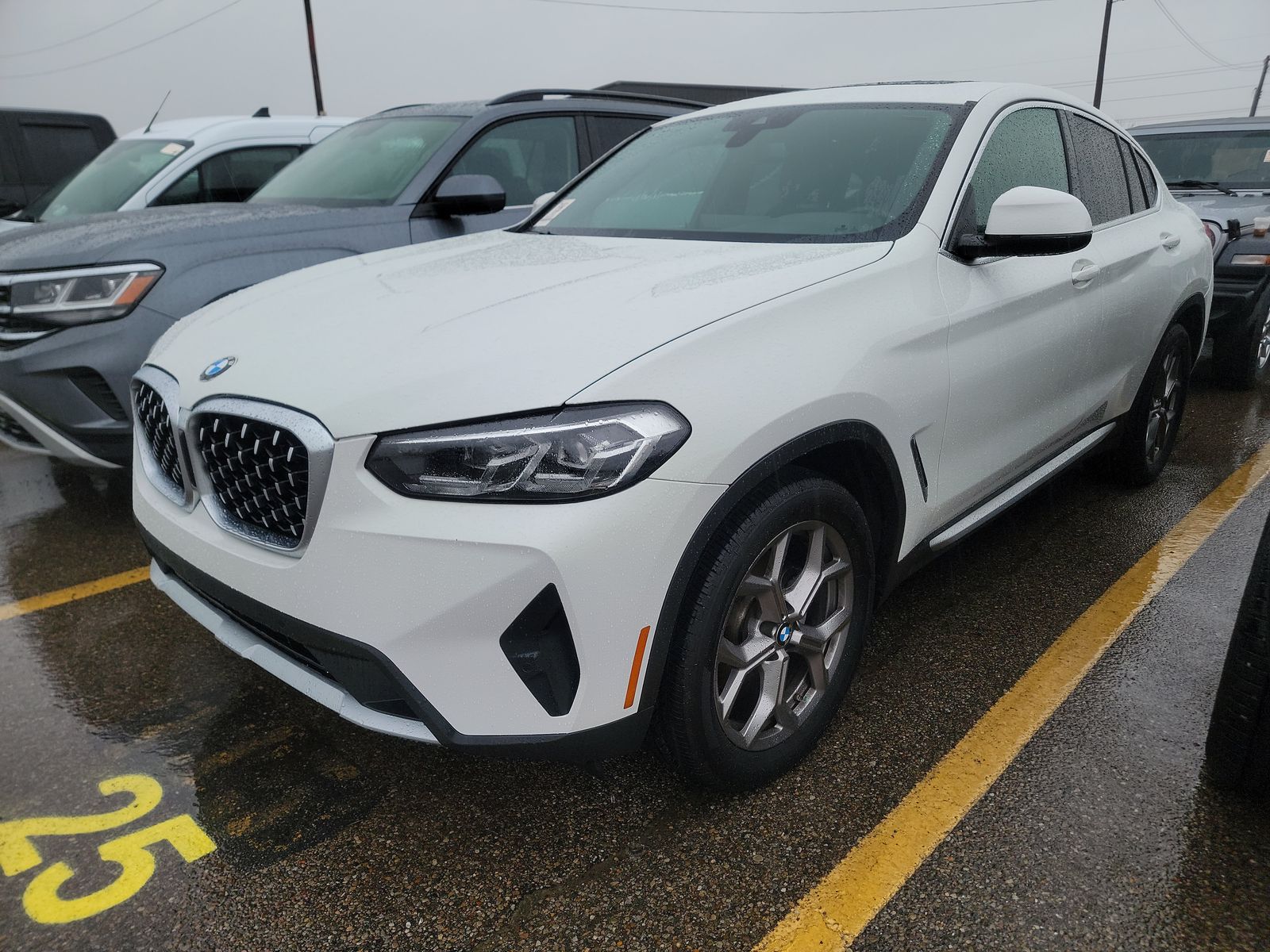 2022 BMW X4 xDrive30i AWD