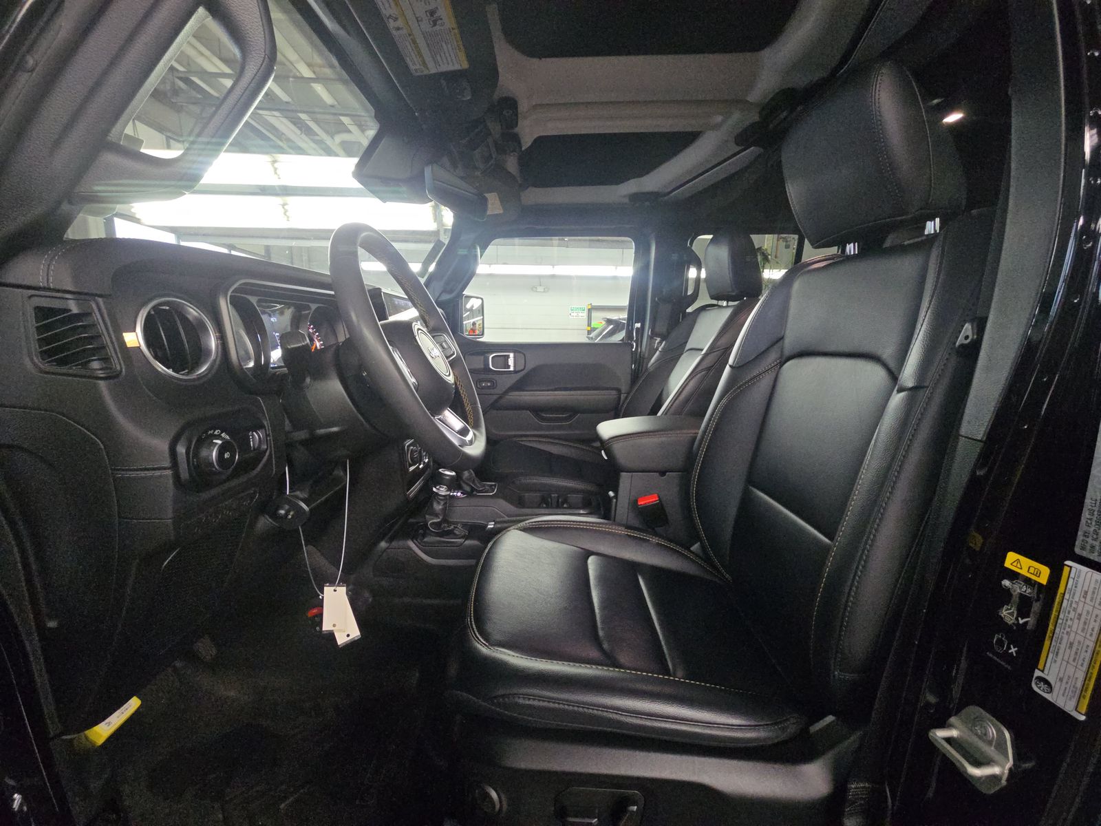 2024 Jeep Wrangler Sahara AWD