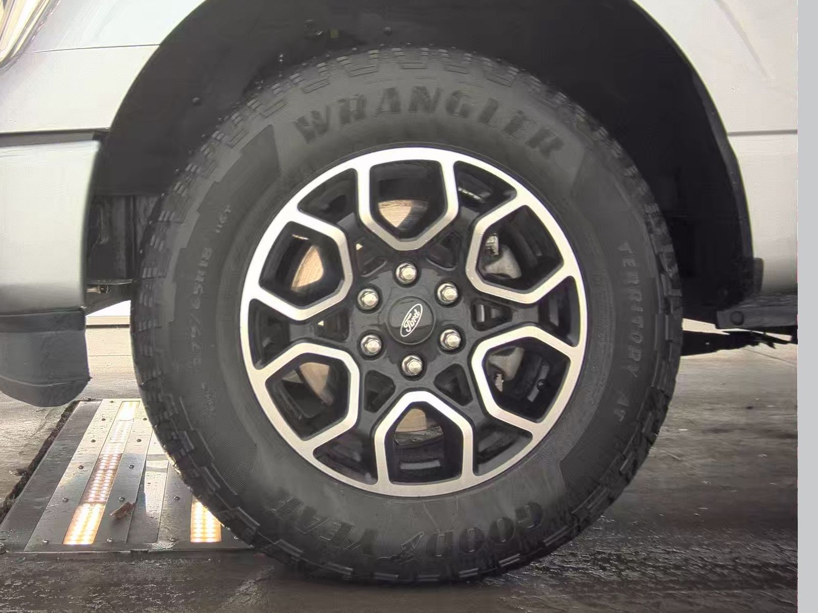 2022 Ford F-150 Lariat AWD