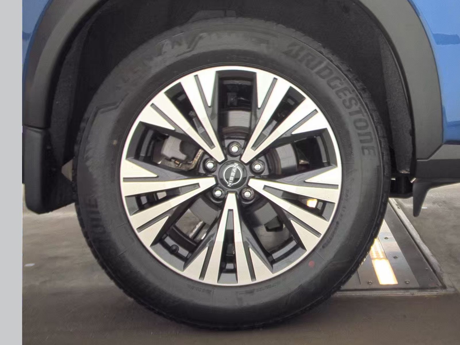 2023 Nissan Rogue SV AWD