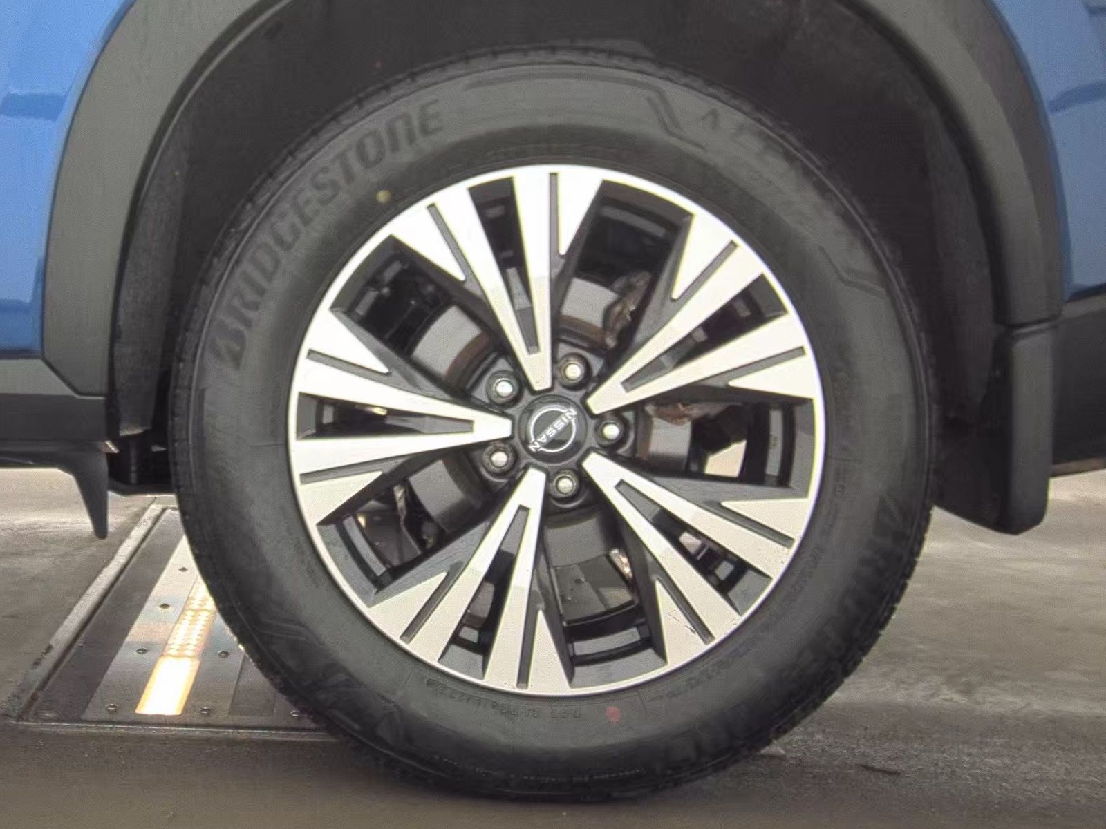 2023 Nissan Rogue SV AWD