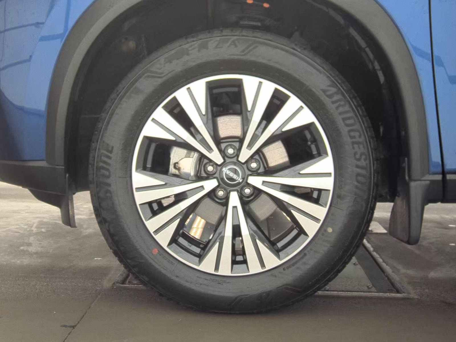 2023 Nissan Rogue SV AWD