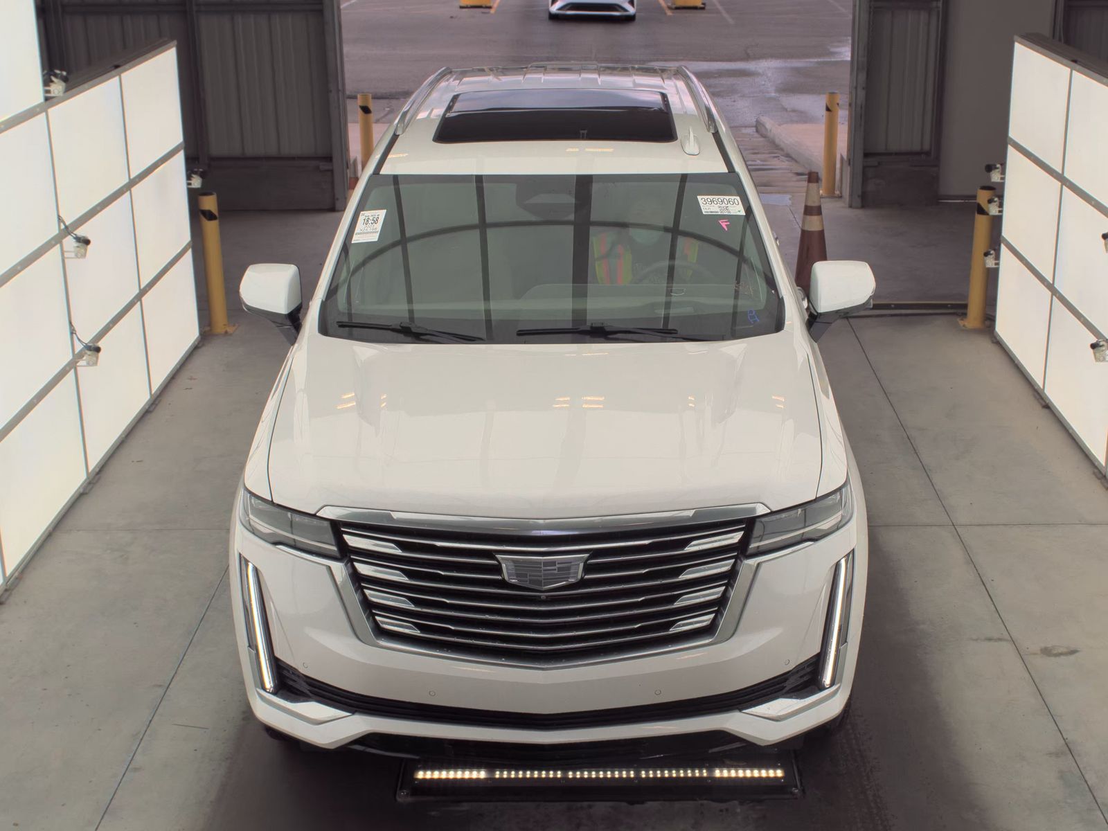 2023 Cadillac Escalade Premium Luxury Platinum FWD