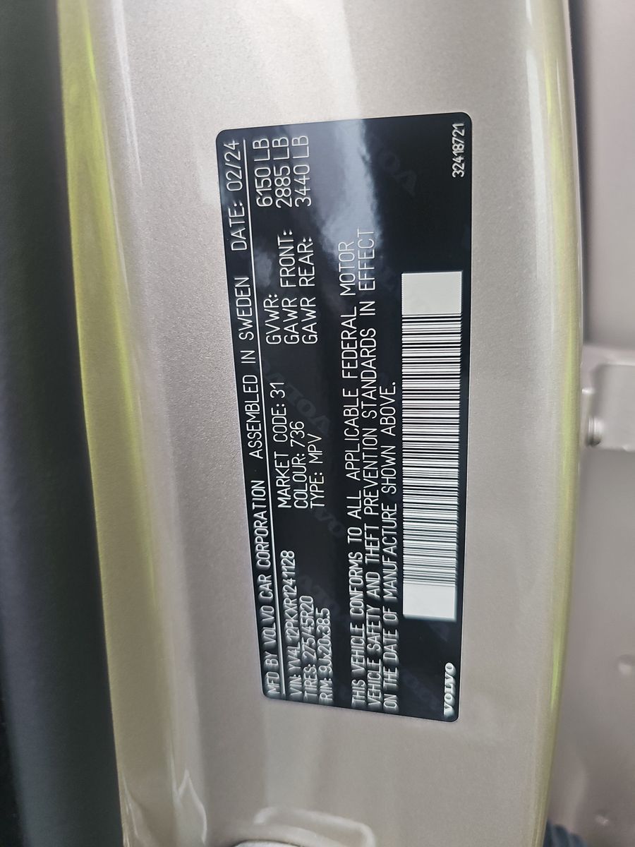 2024 Volvo XC90 B5 Core AWD