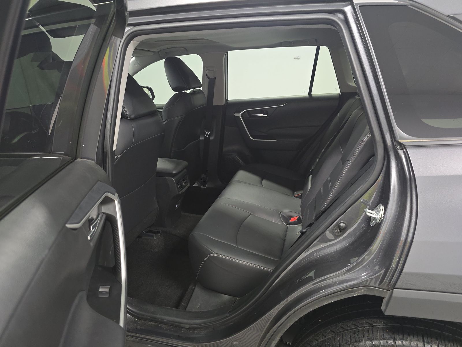 2024 Toyota RAV4 XLE Premium FWD