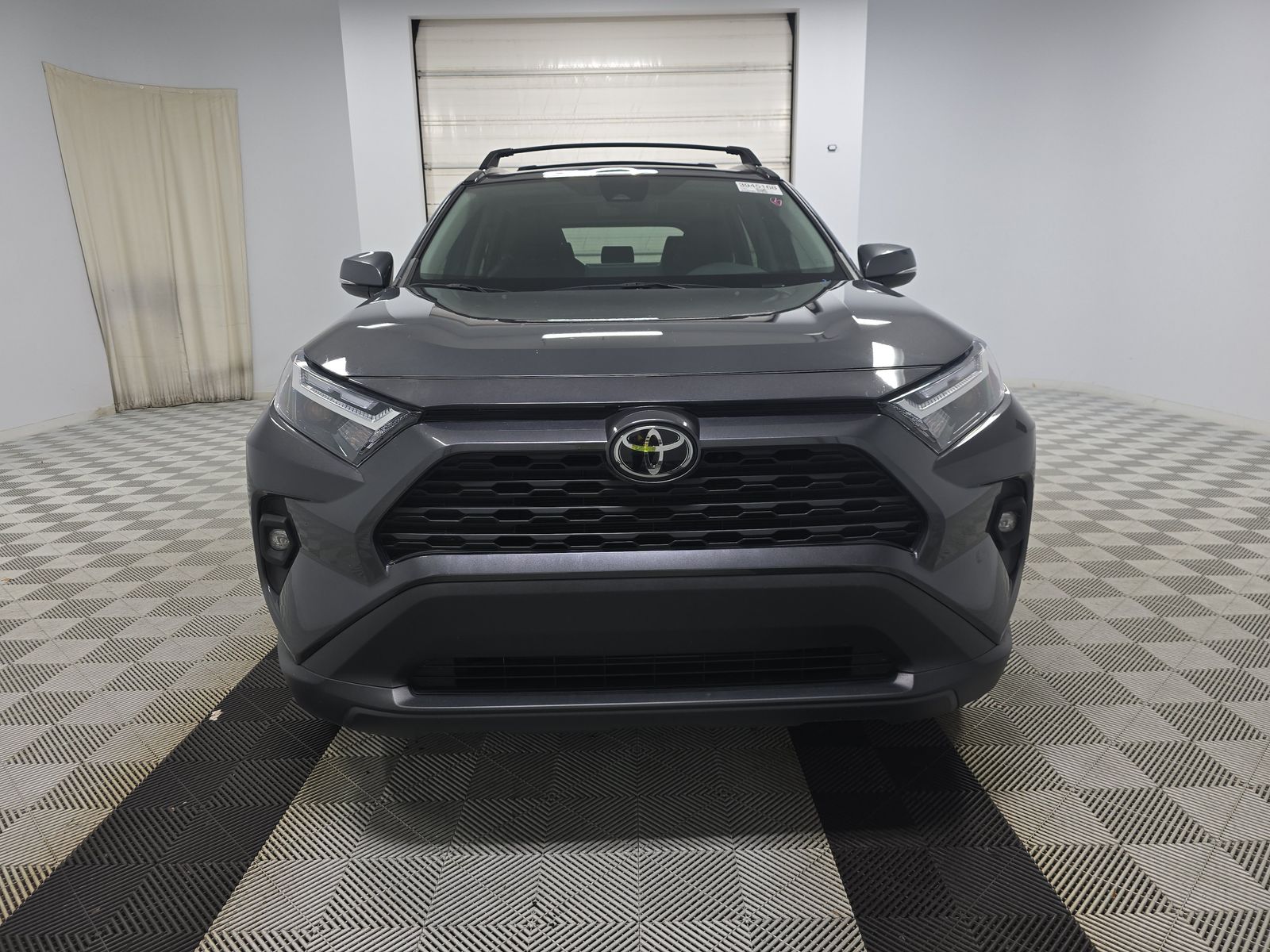 2024 Toyota RAV4 XLE Premium FWD