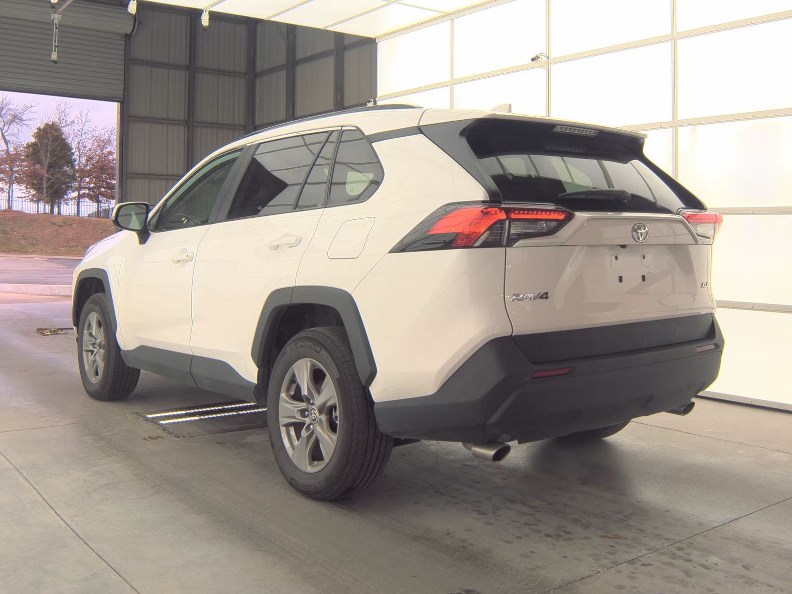2024 Toyota RAV4 XLE FWD