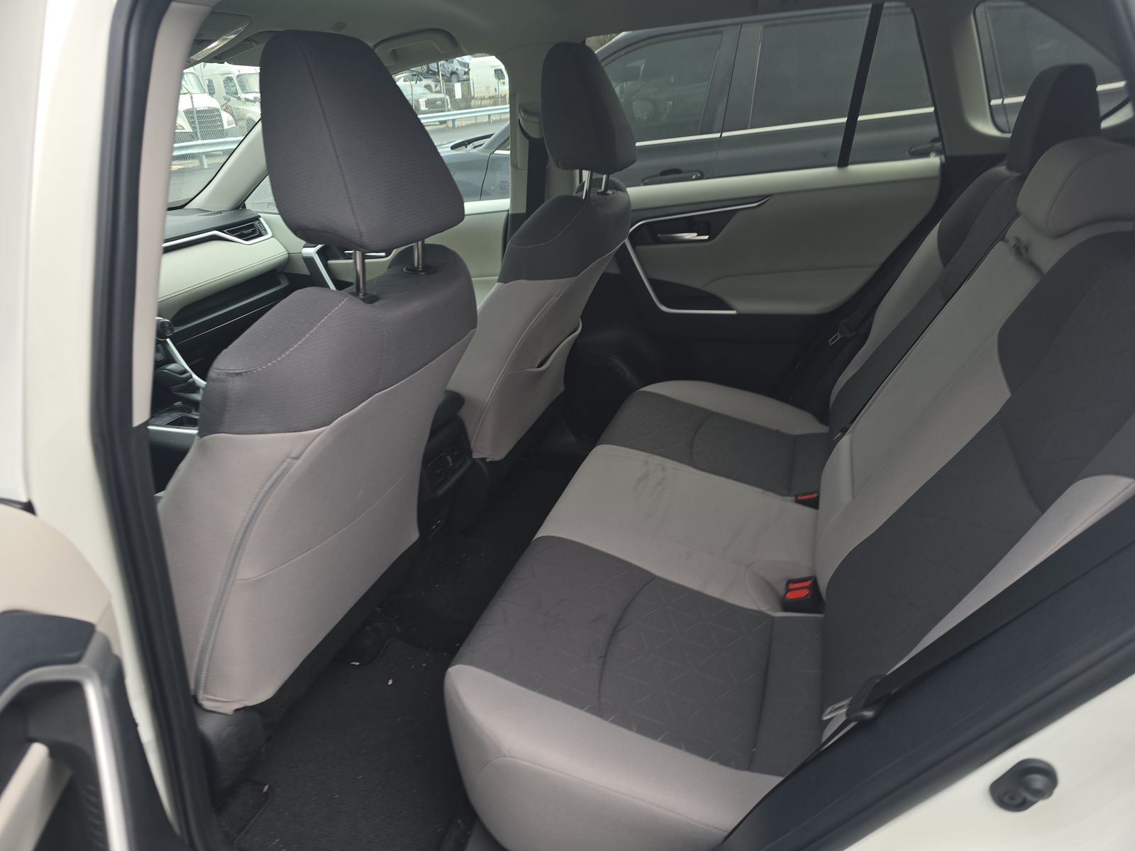 2024 Toyota RAV4 XLE FWD