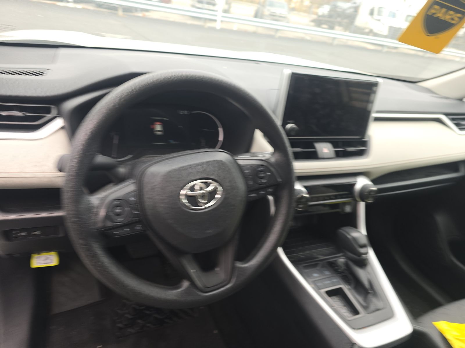 2024 Toyota RAV4 XLE FWD