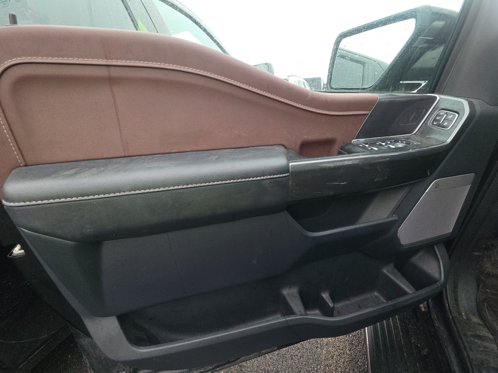 2023 Ford F-150 Hybrid Lariat AWD