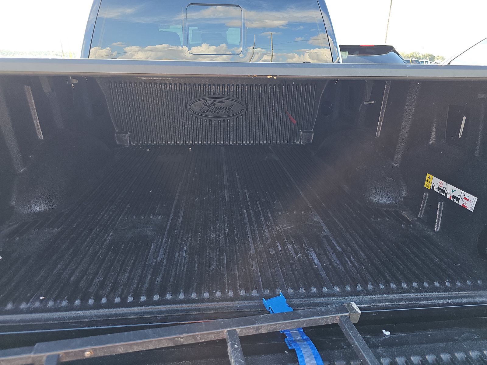 2023 Ford F-150 XLT RWD