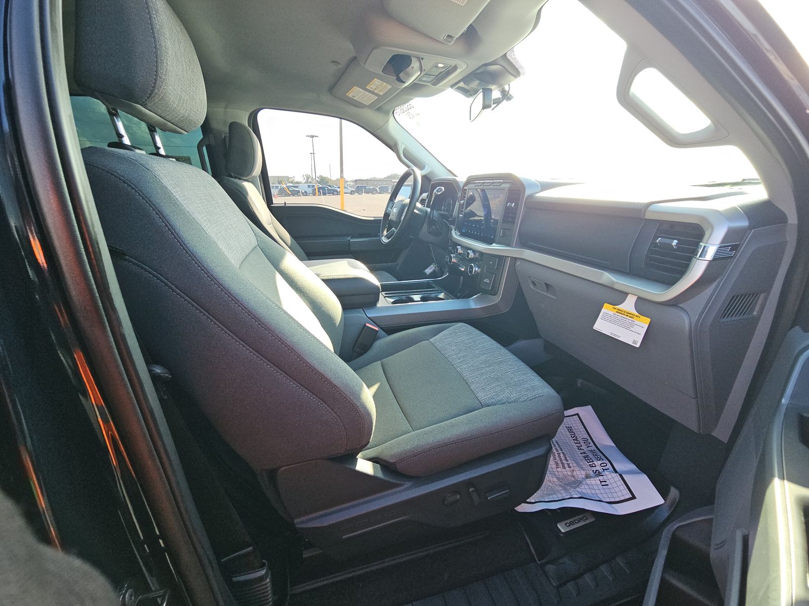 2023 Ford F-150 XLT RWD