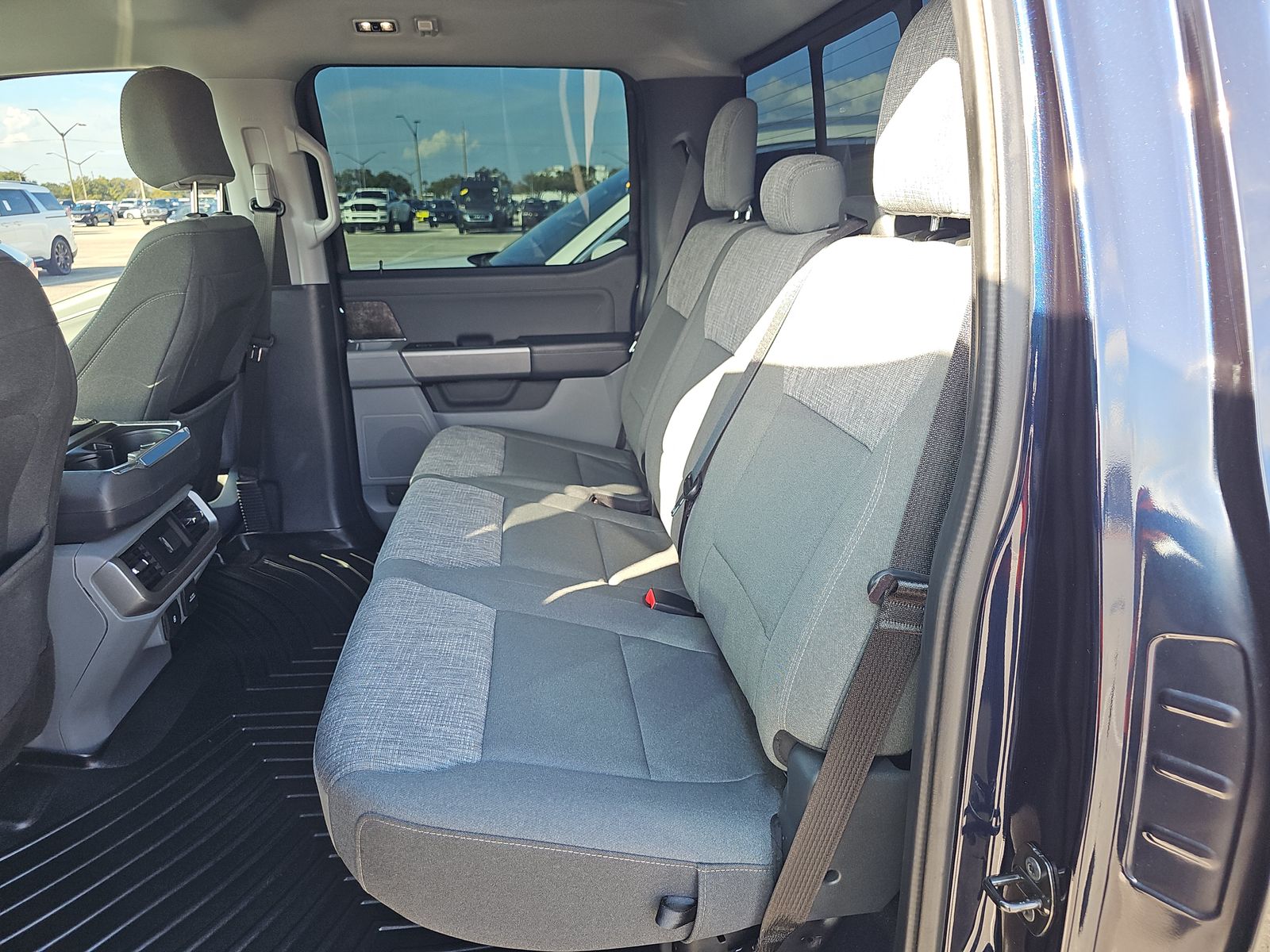 2023 Ford F-150 XLT RWD