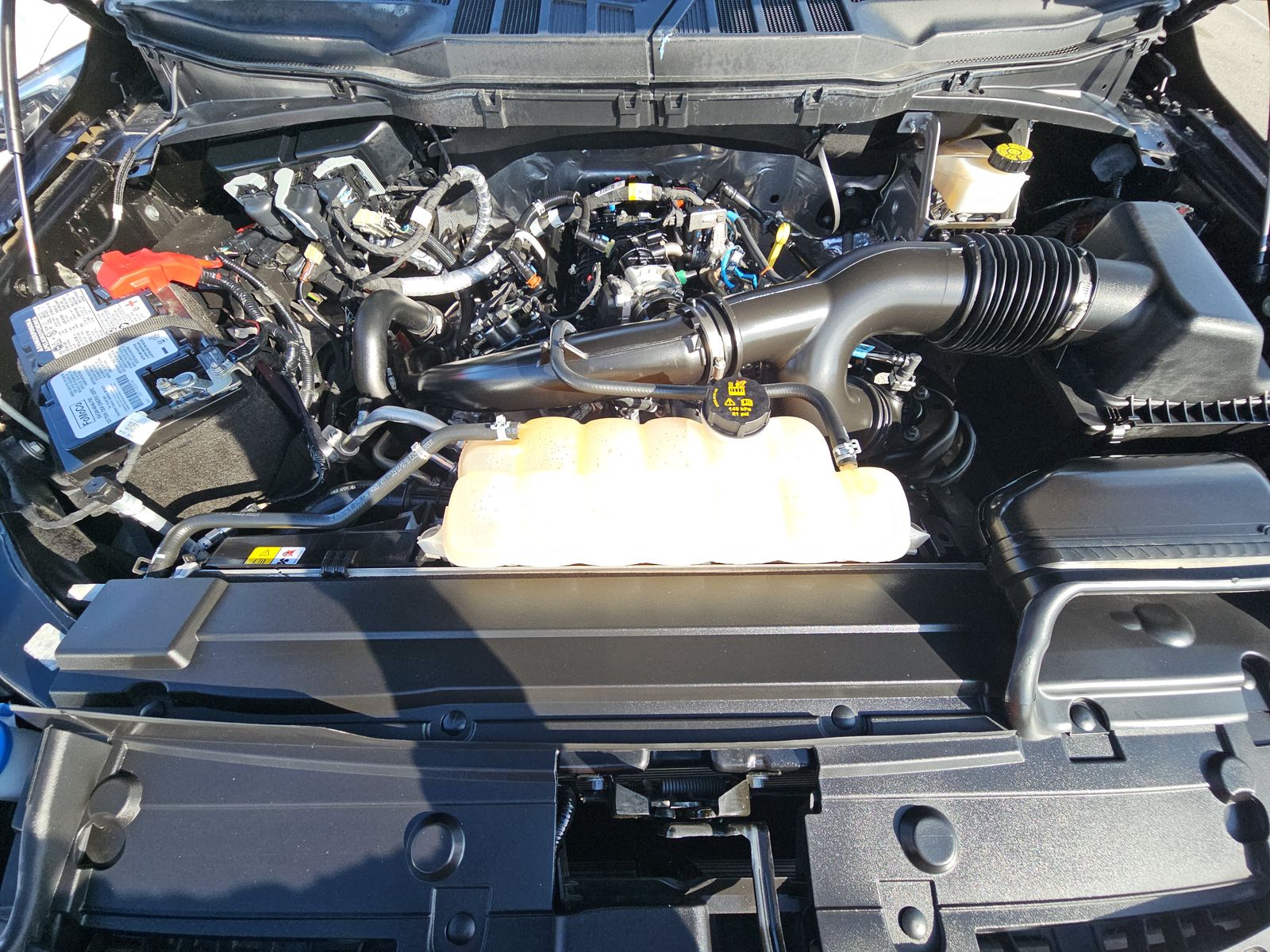 2023 Ford F-150 XLT RWD