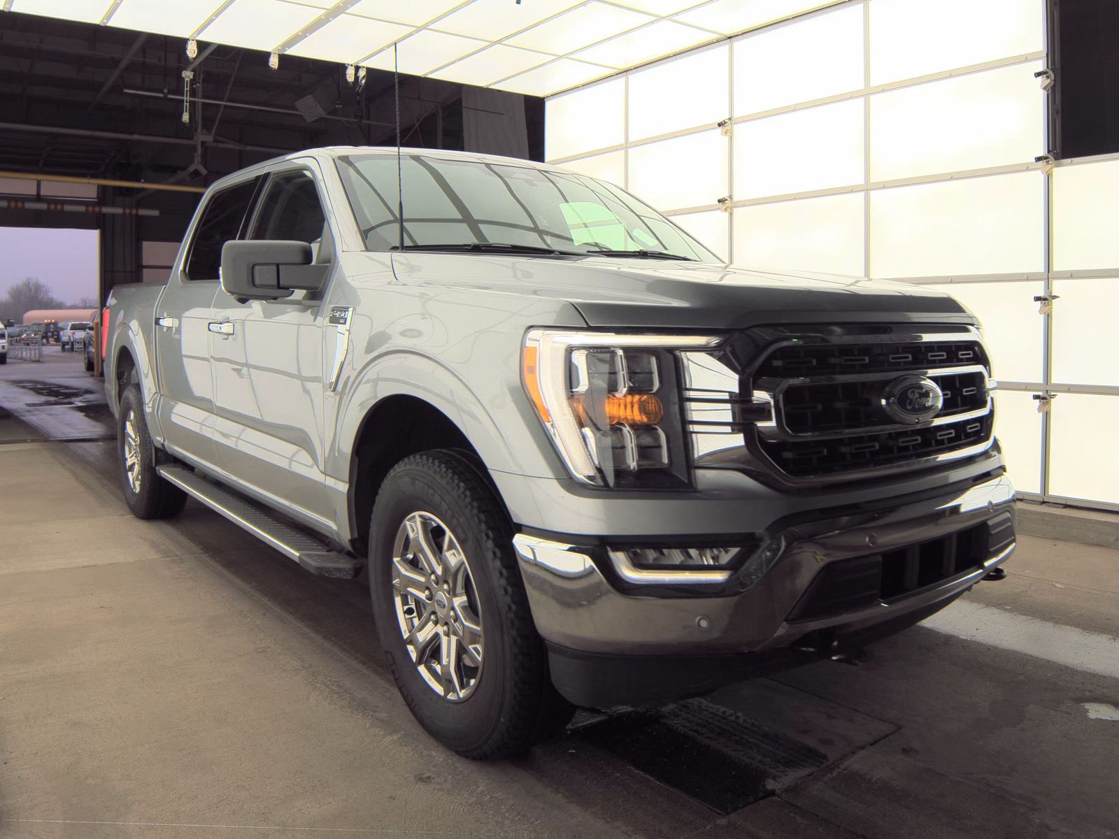 2023 Ford F-150 XLT AWD