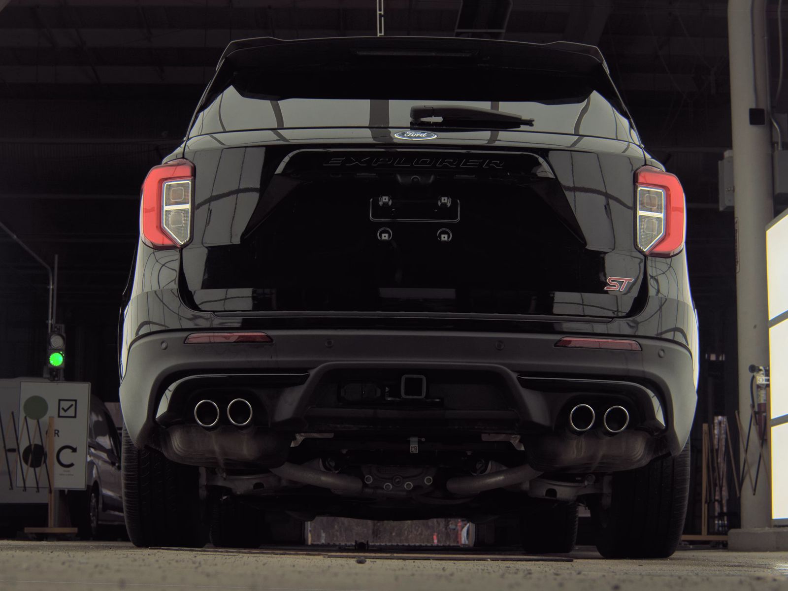 2023 Ford Explorer ST AWD