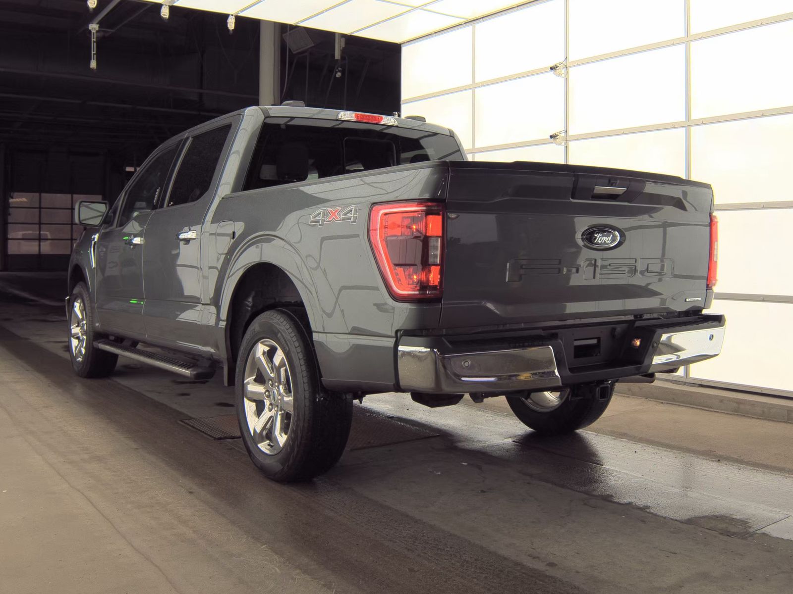 2023 Ford F-150 XLT AWD