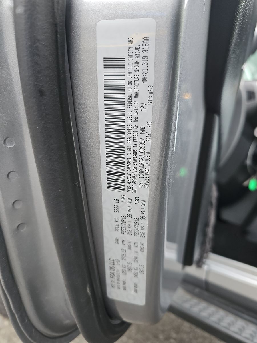 2018 Jeep Wrangler Sahara AWD