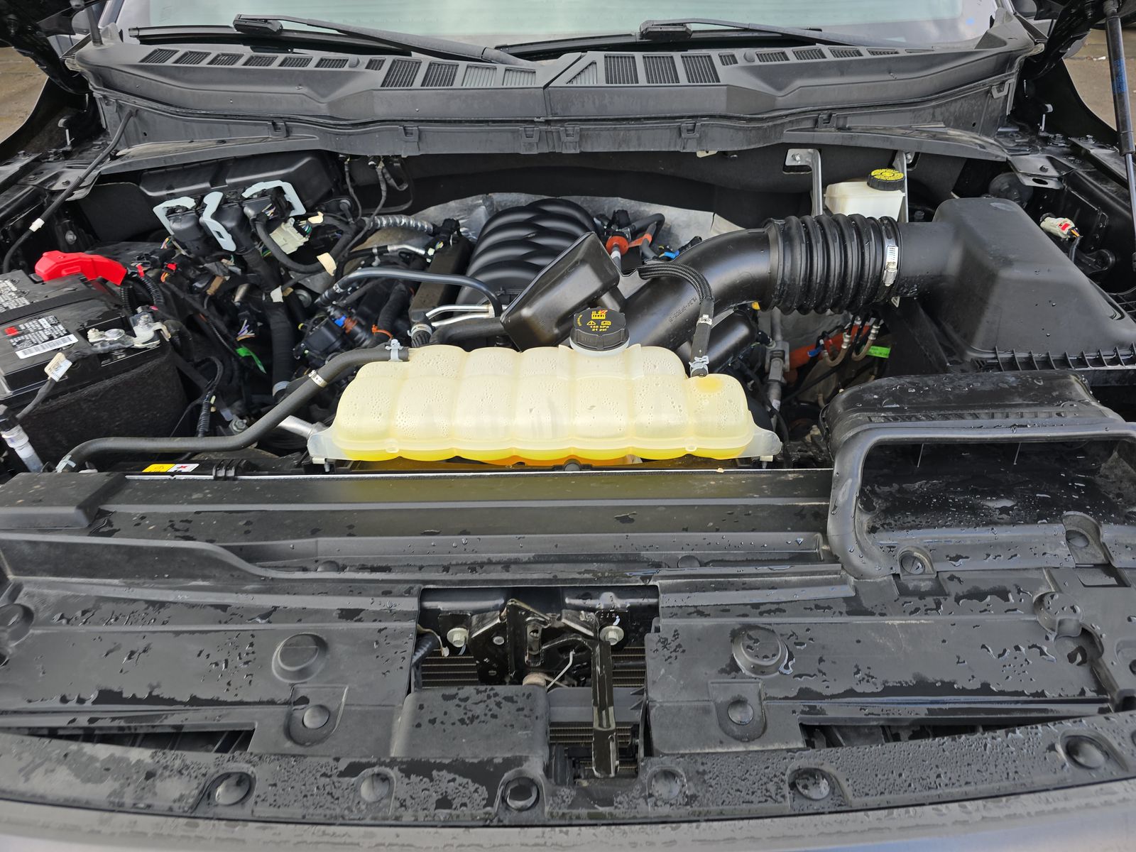 2022 Ford F-150 XLT AWD