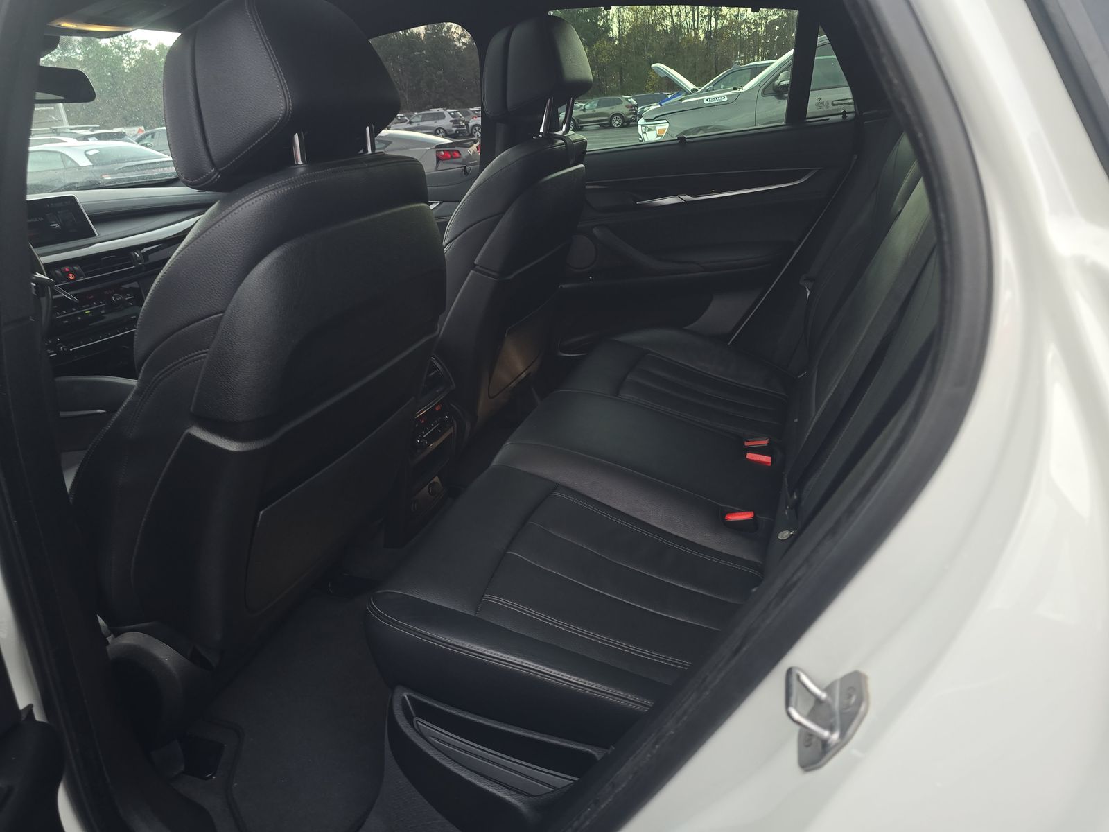 2017 BMW X6 xDrive50i AWD