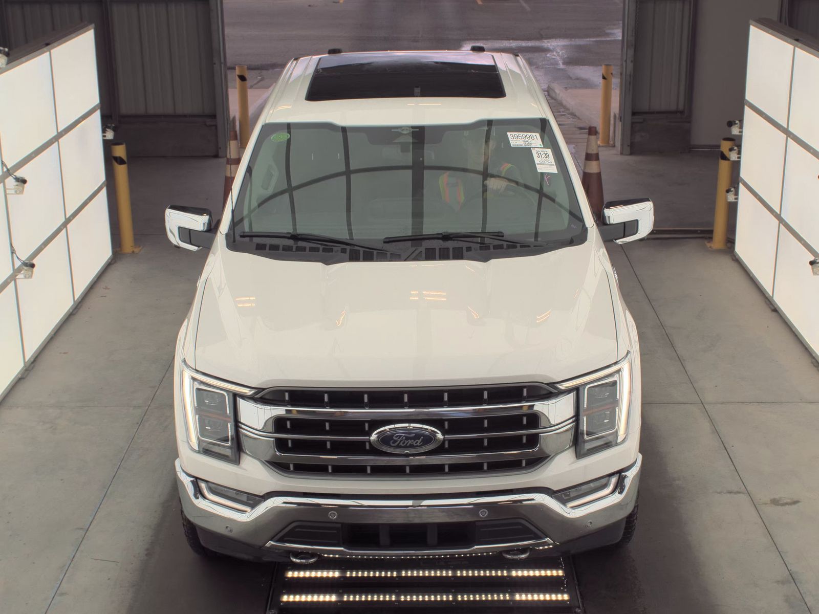 2023 Ford F-150 Hybrid Lariat AWD