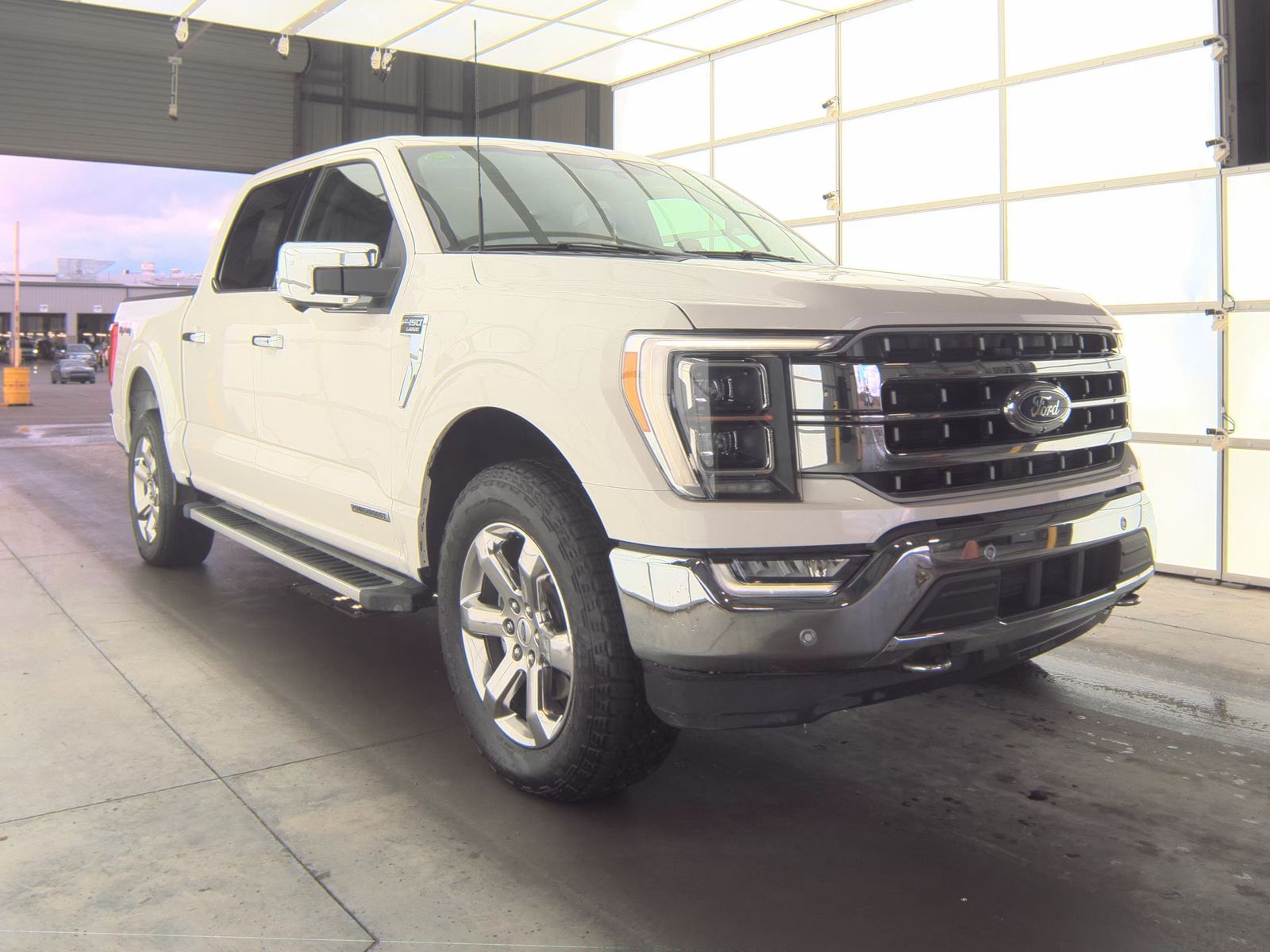 2023 Ford F-150 Hybrid Lariat AWD