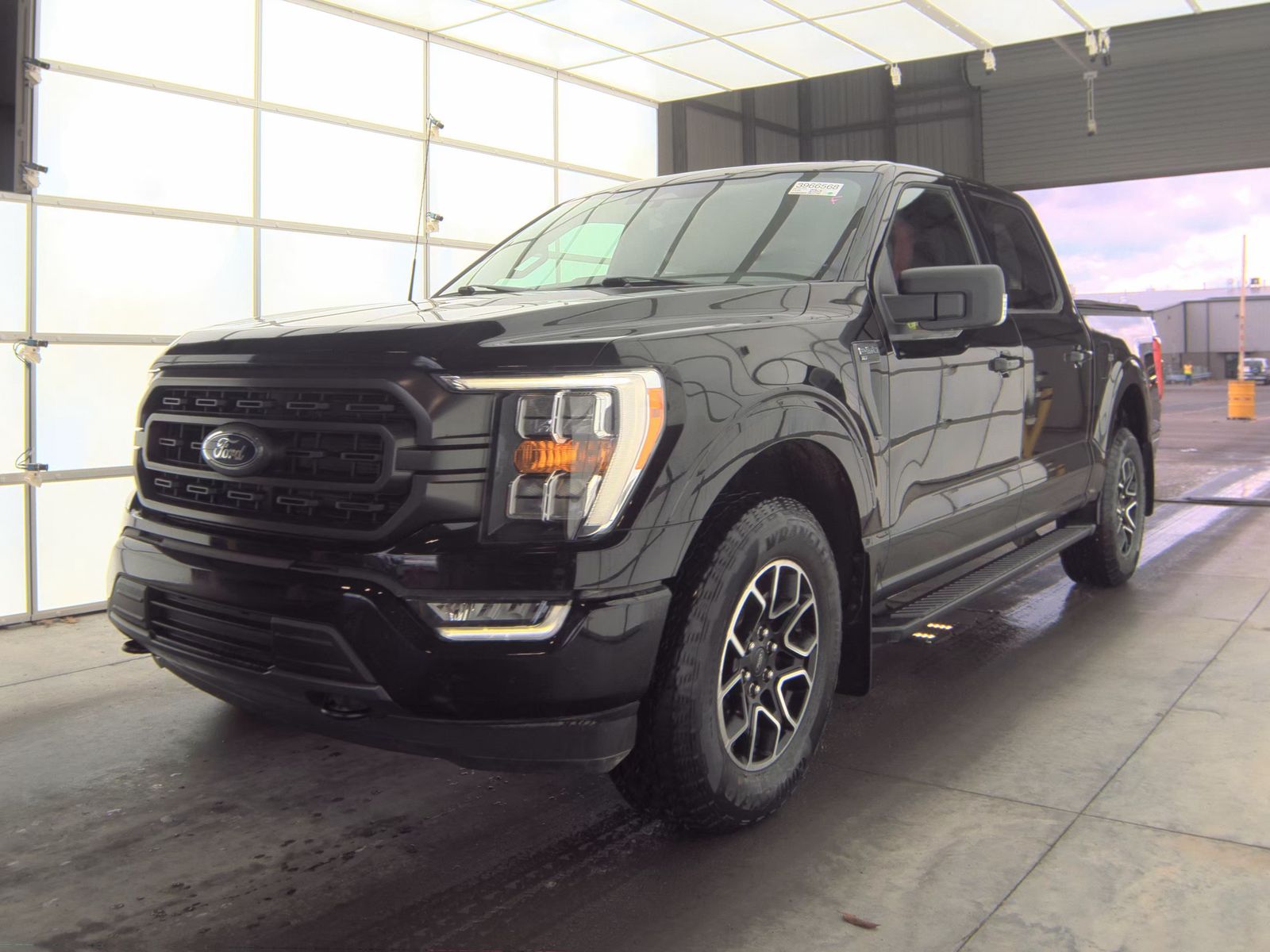 2022 Ford F-150 XLT AWD