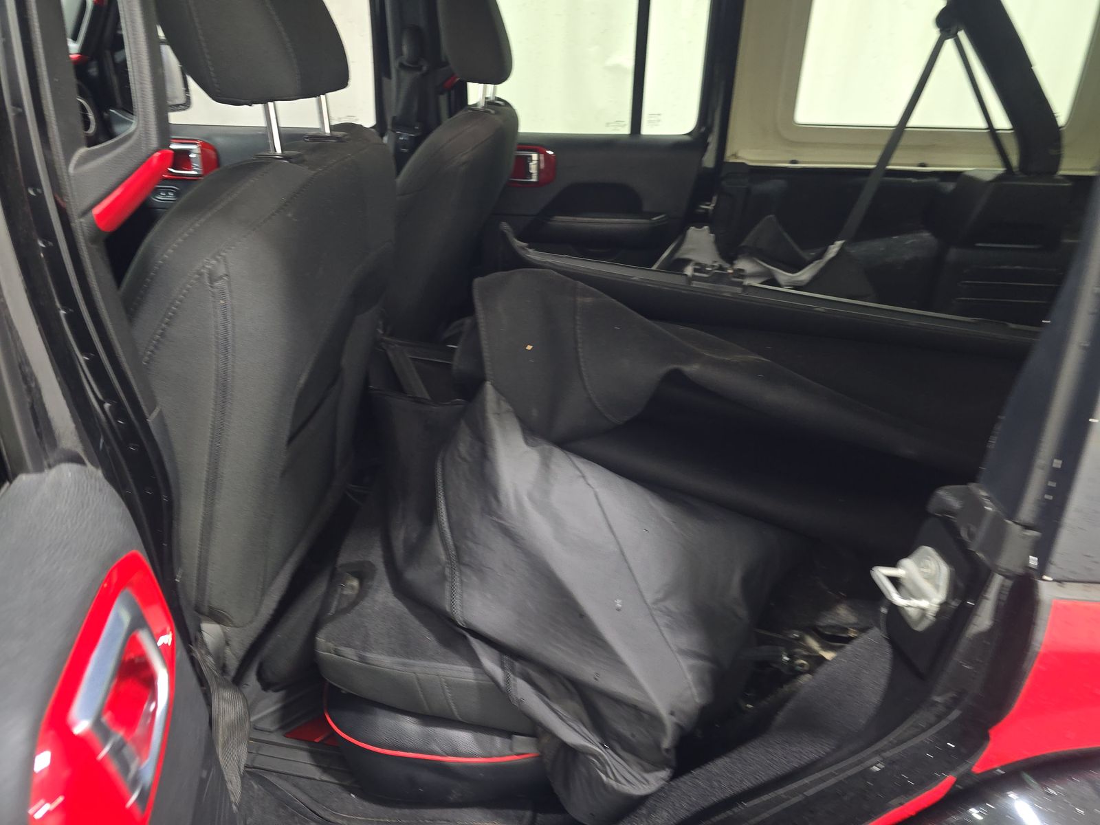 2021 Jeep Wrangler Unlimited Sahara AWD