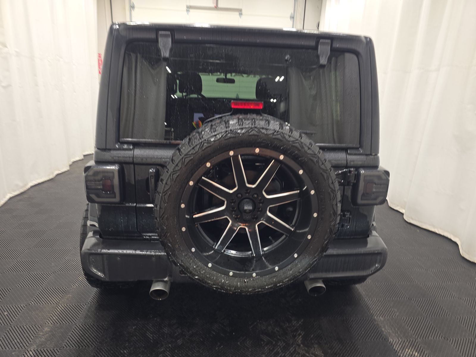 2021 Jeep Wrangler Unlimited Sahara AWD