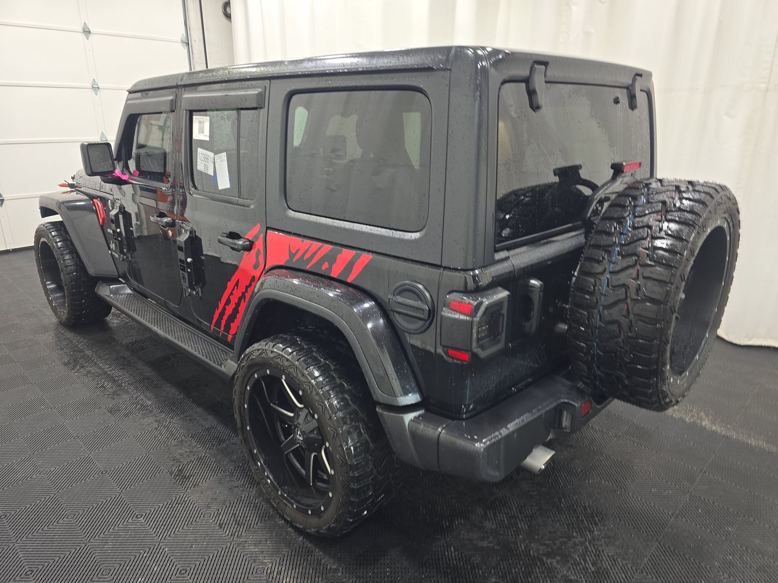 2021 Jeep Wrangler Unlimited Sahara AWD