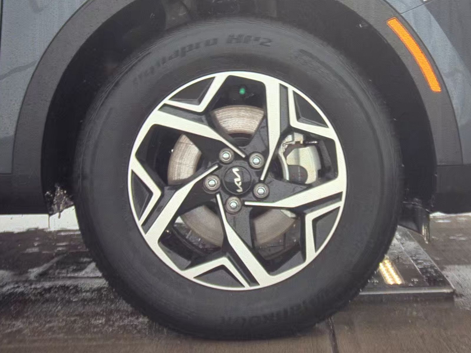 2023 Kia Sportage LX AWD