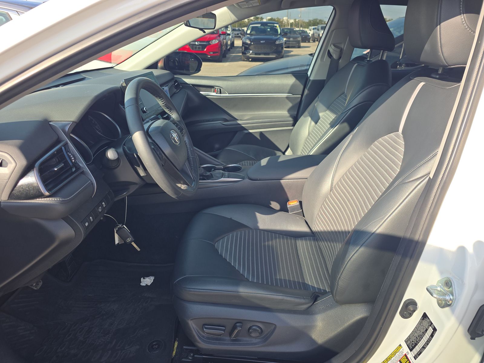 2023 Toyota Camry SE FWD