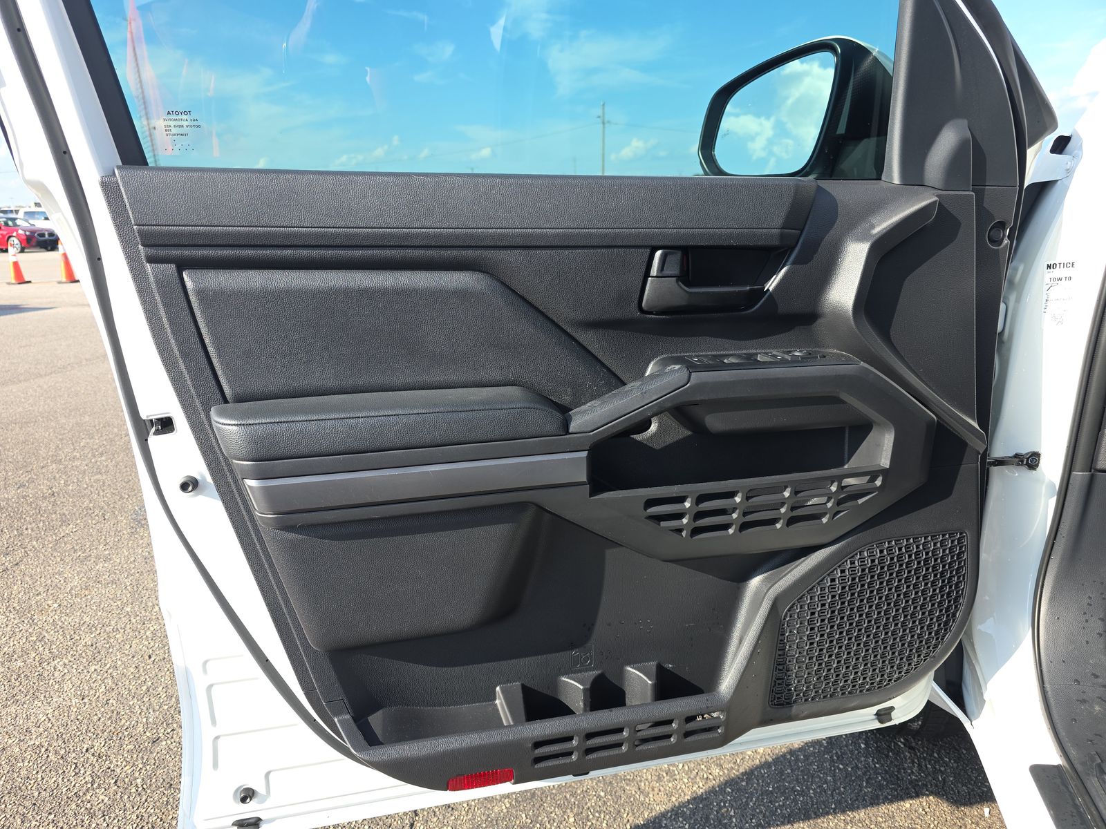 2024 Toyota Tacoma SR5 RWD