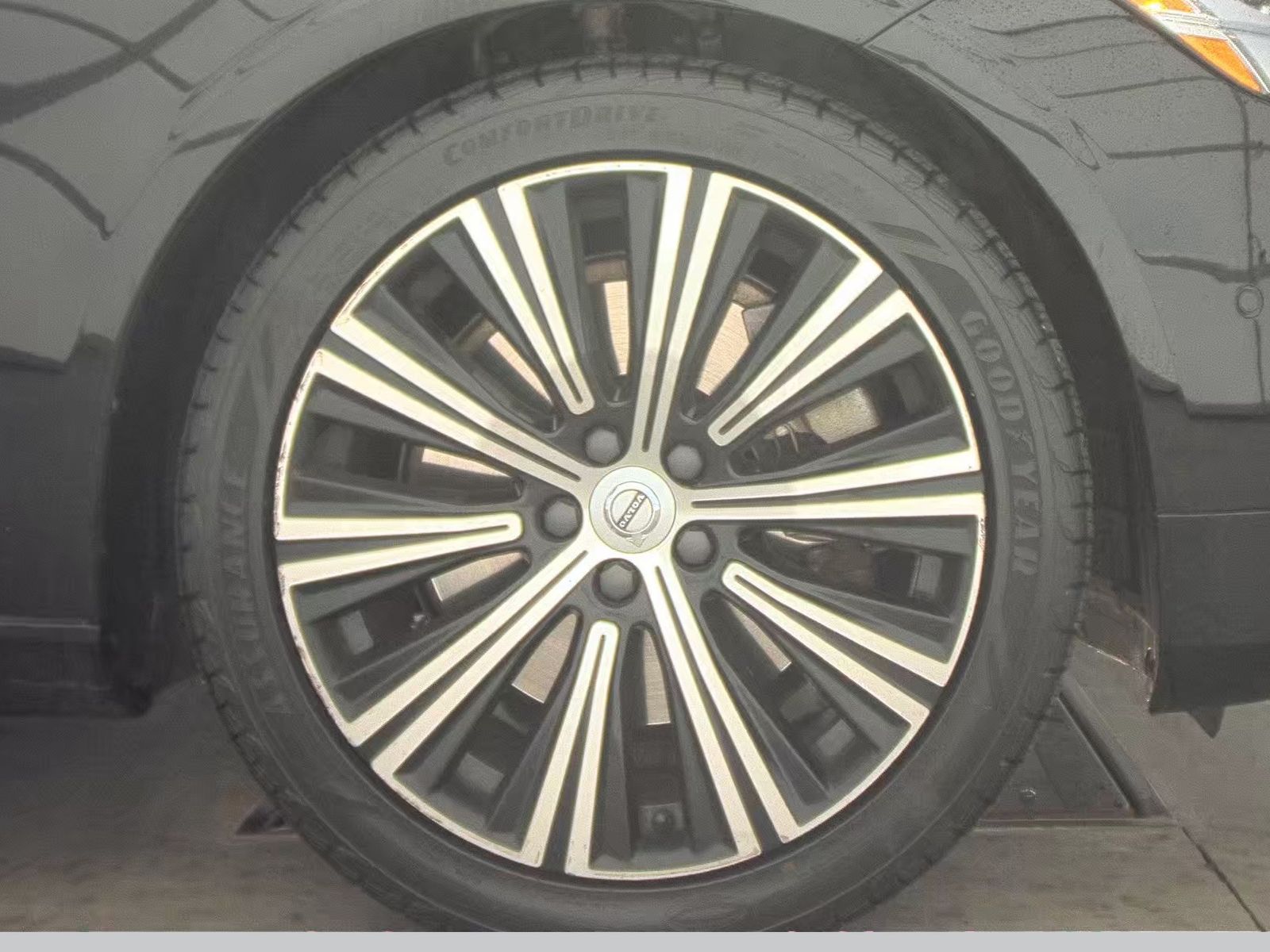 2023 Volvo S90 B6 Plus Bright Theme AWD