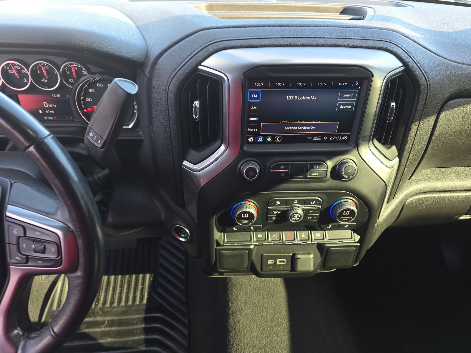 2022 Chevrolet Silverado 1500 LT RWD