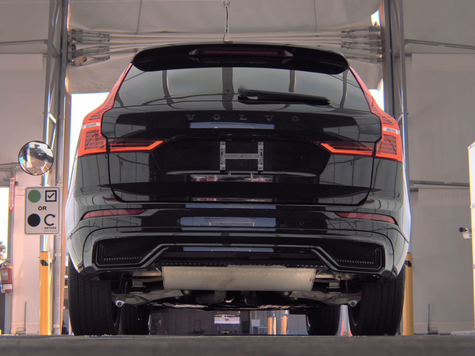 2023 Volvo XC60 B5 Plus AWD