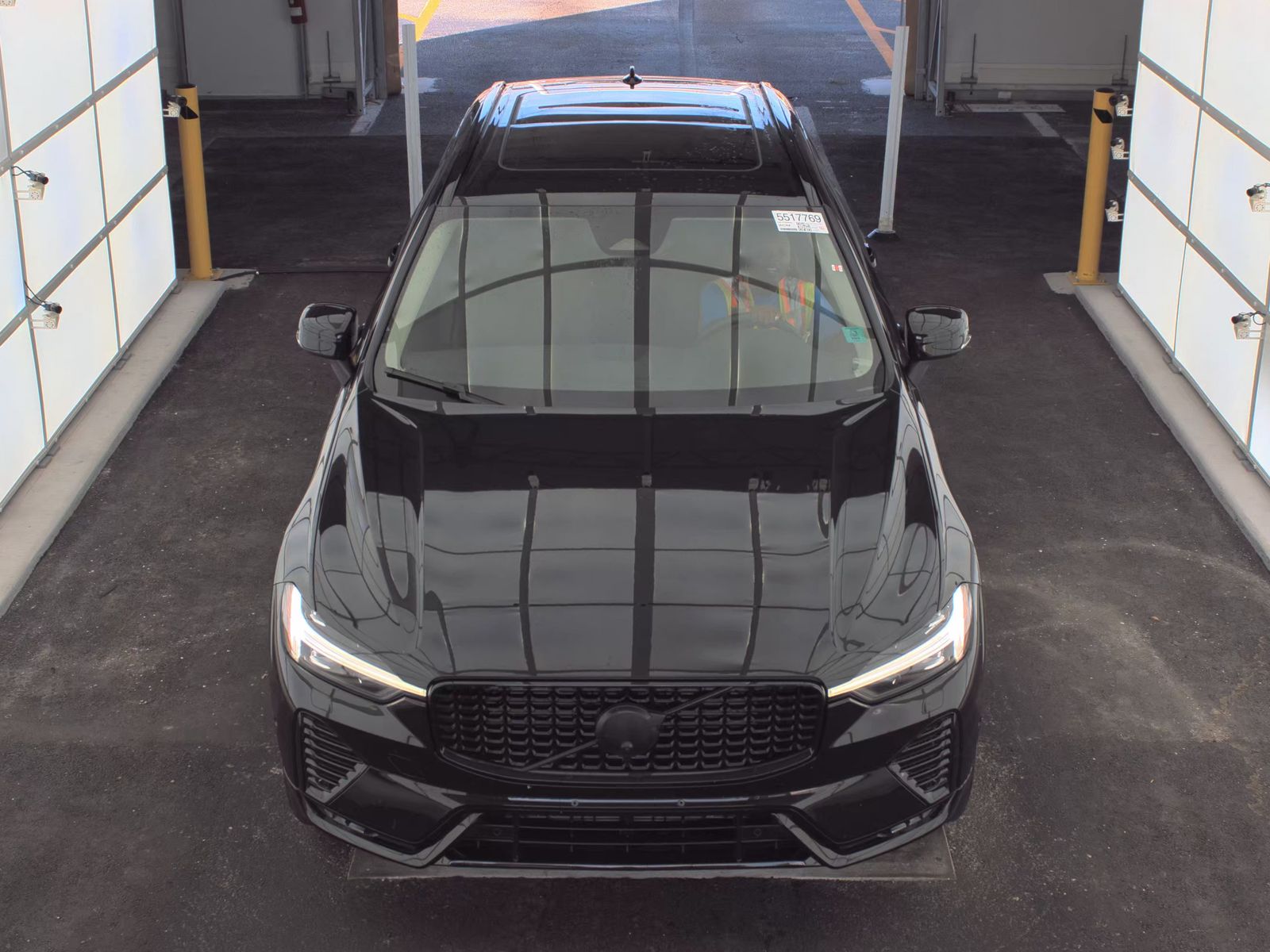 2023 Volvo XC60 B5 Plus AWD