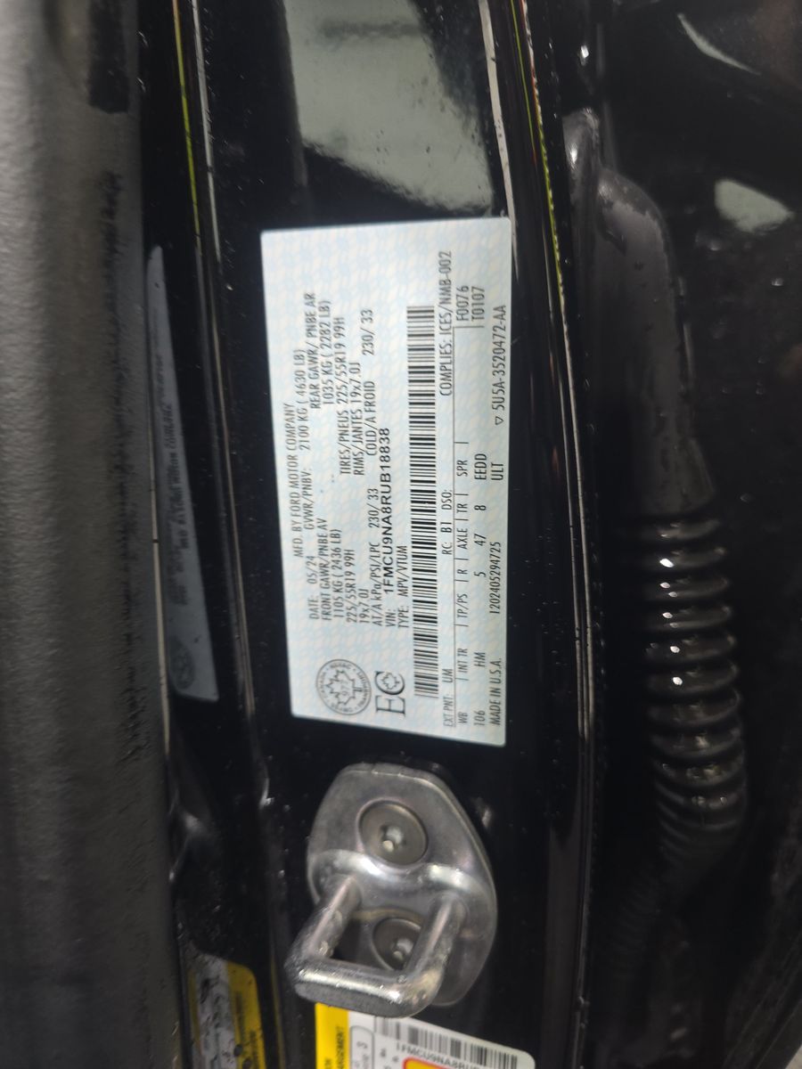 2024 Ford Escape ST-Line Select AWD