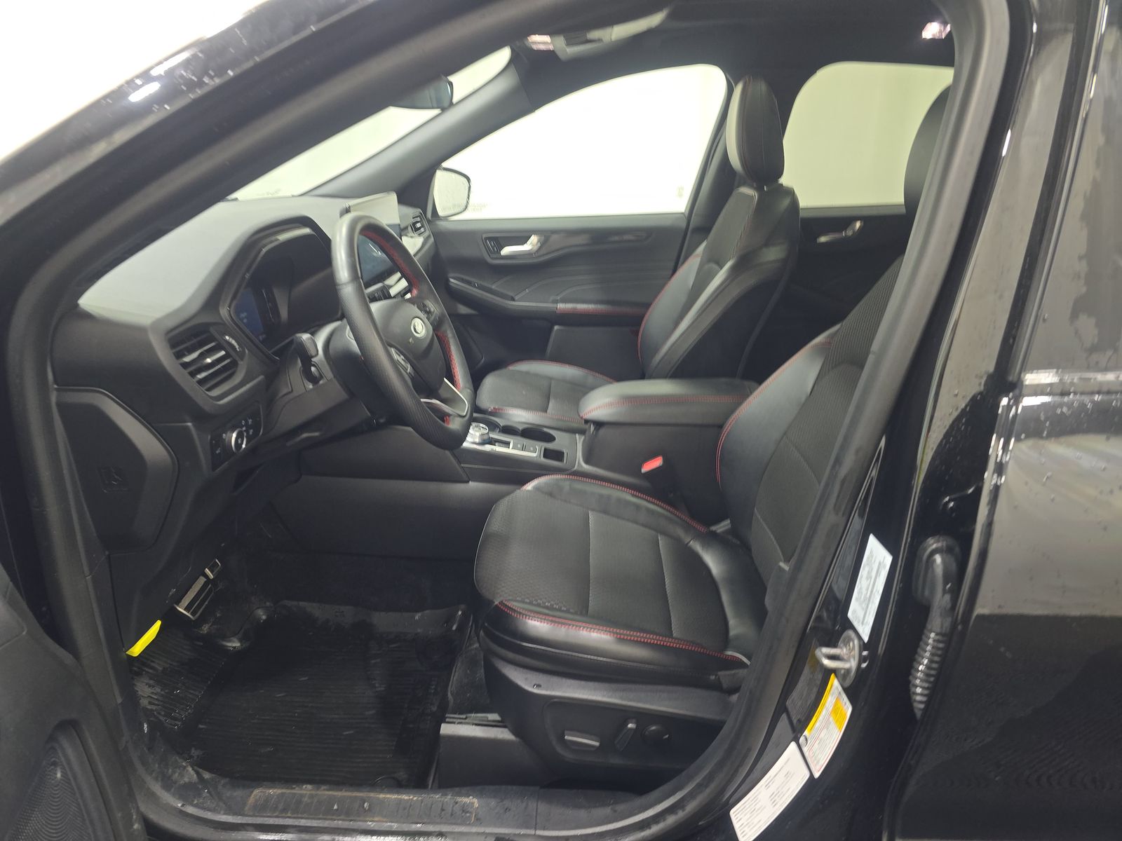 2024 Ford Escape ST-Line Select AWD