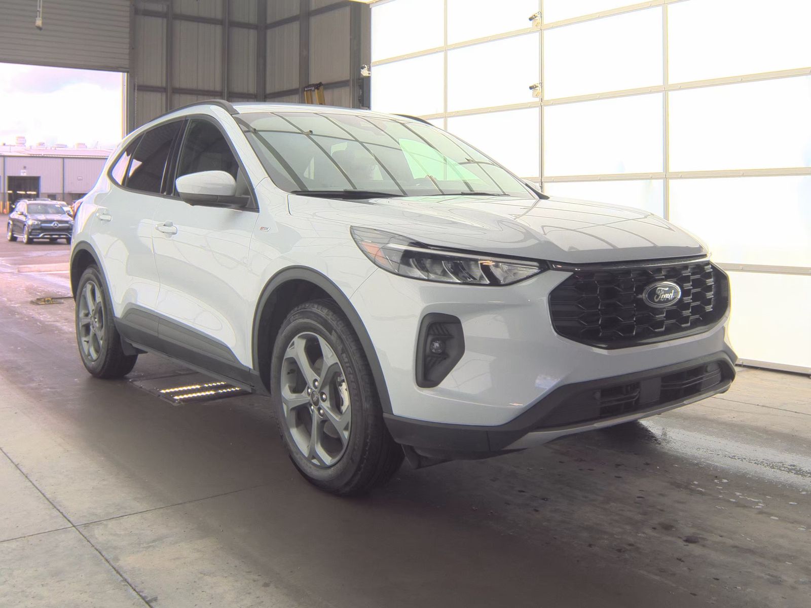 2025 Ford Escape Hybrid ST-Line Elite AWD