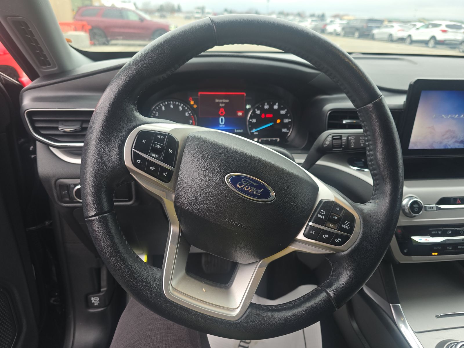 2023 Ford Explorer XLT AWD