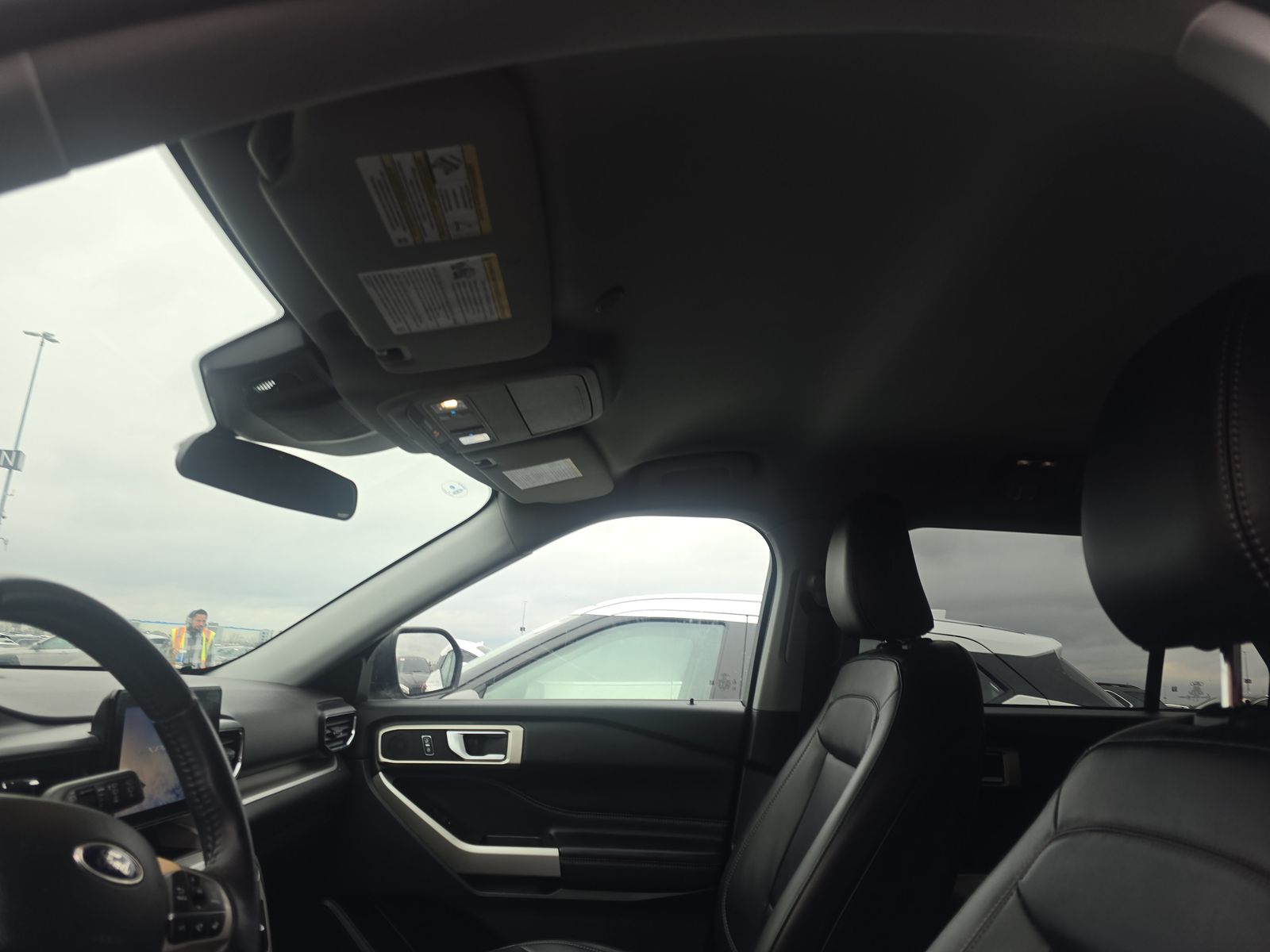 2023 Ford Explorer XLT AWD