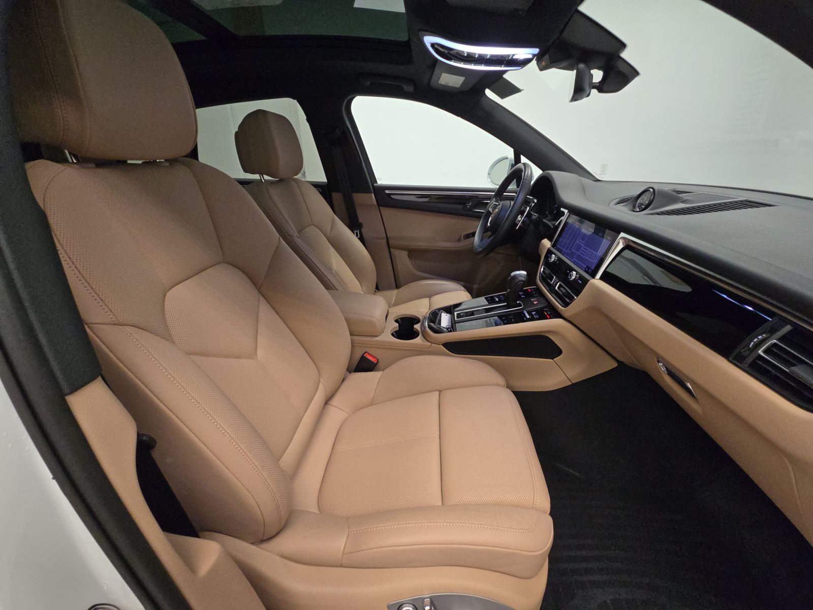 2023 Porsche Macan Base AWD