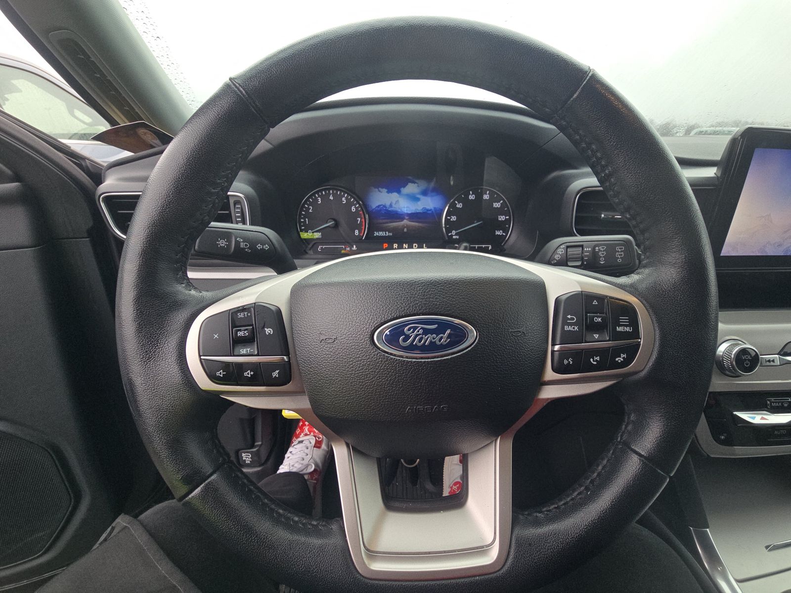 2023 Ford Explorer XLT AWD