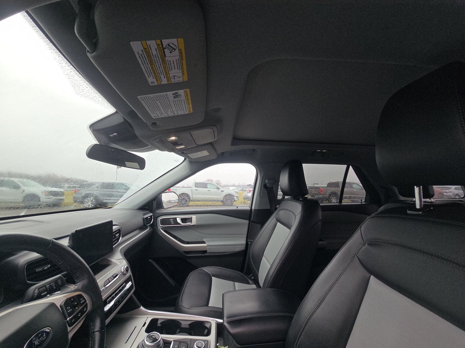 2023 Ford Explorer XLT AWD