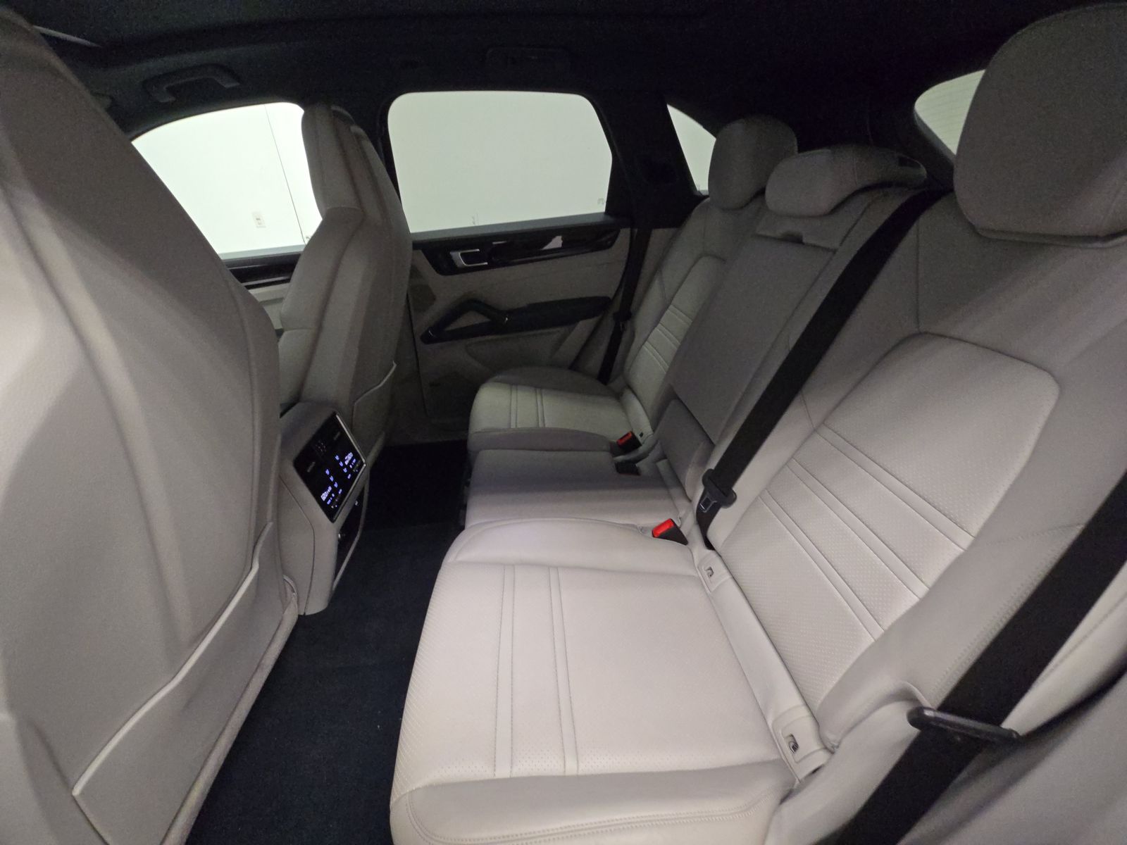 2022 Porsche Cayenne E-Hybrid AWD