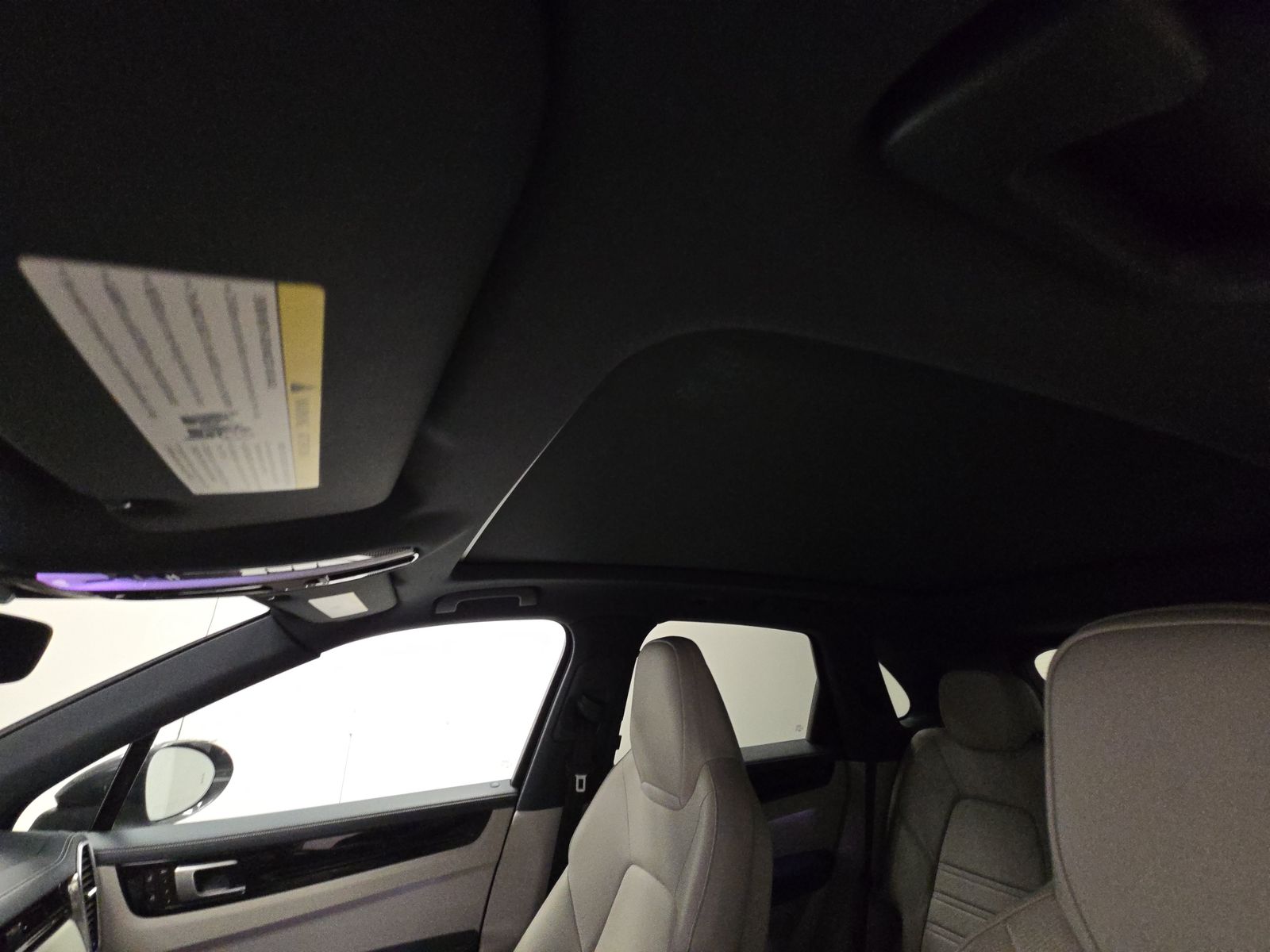 2022 Porsche Cayenne E-Hybrid AWD